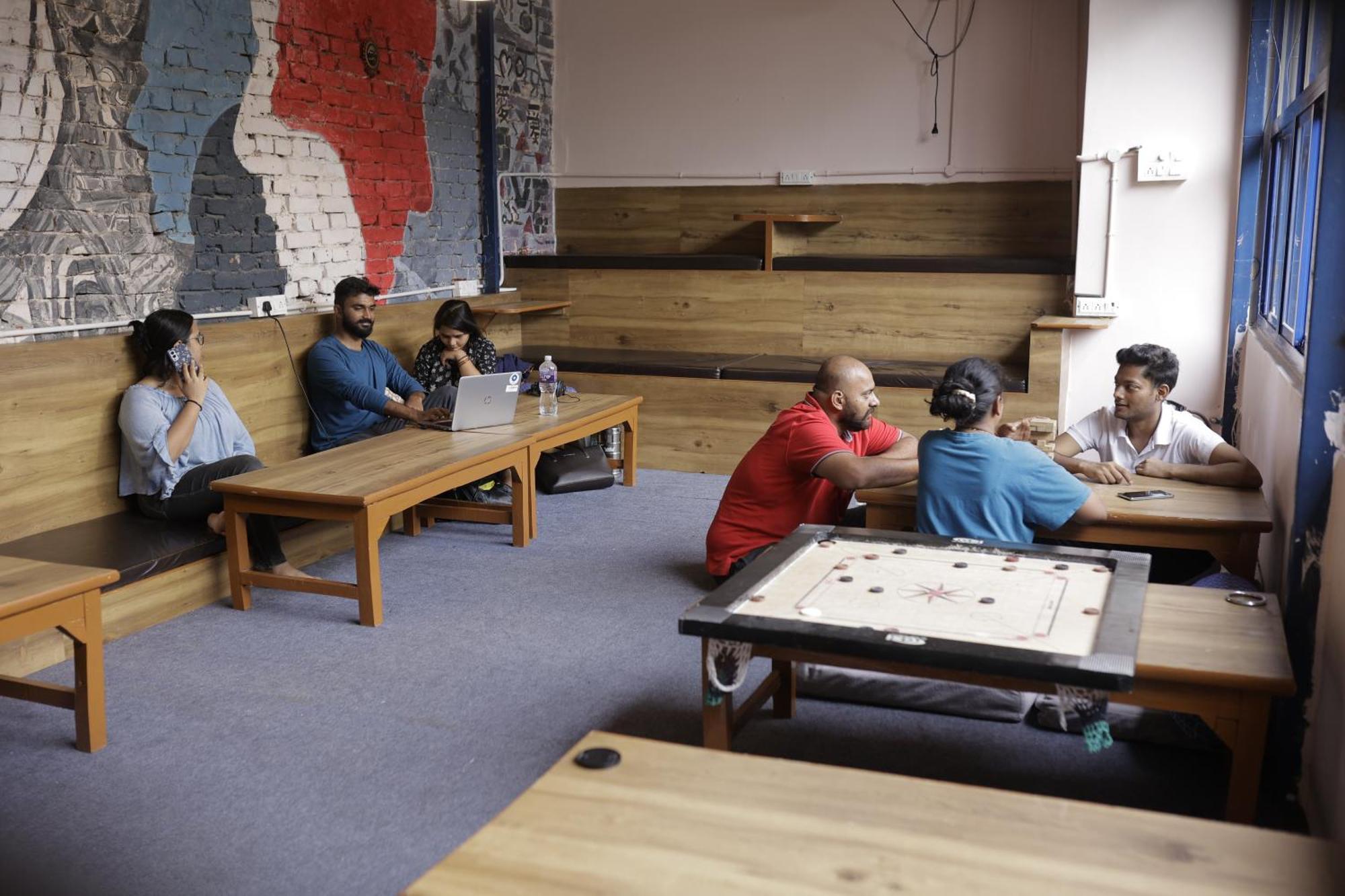 Live Free Hostel ורנאסי מראה חיצוני תמונה
